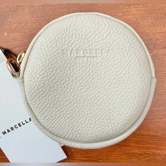 Marcella NYC Maiya Genuine Leather Circle Zip Coin‎ Purse Bone Pebble Cream NWT - Picture 3 of 5